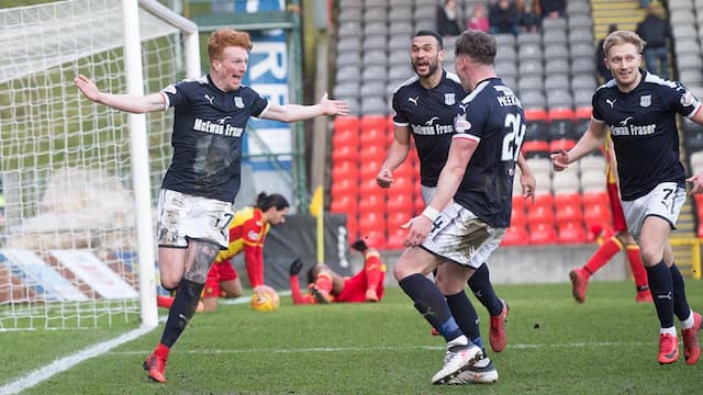 Dundee FC artwork 8
