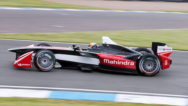 Mahindra Racing artwork 8