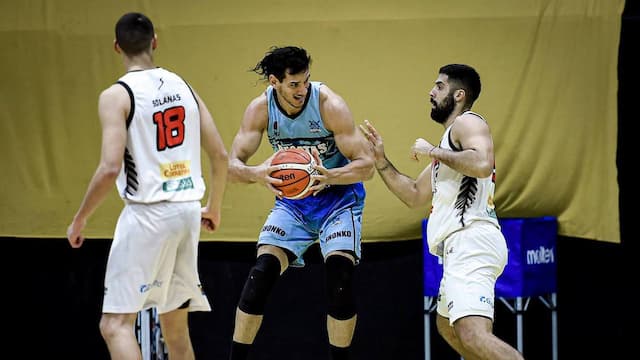 Regatas Corrientes artwork 8